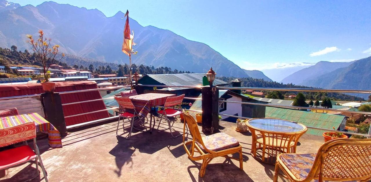 Lama Hotel - Cafe De Himalaya Lukla Exteriör bild